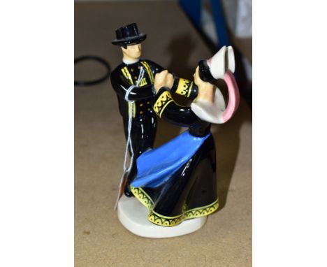 A QUIMPER POTTERY FIGURE GROUP OF A BRETON COUPLE DANCING, the base signed 'R. Micheau-Vernez', the underside signed 'HENRIOT