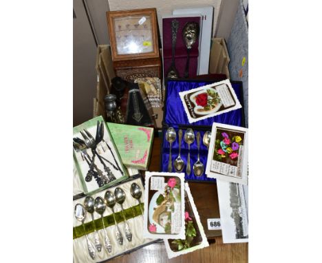 A BOX OF SUNDRY ITEMS ETC, to include a Wittner Metronome, Auctioneers gavels, horse brasses, boxed flatwares, empty jeweller