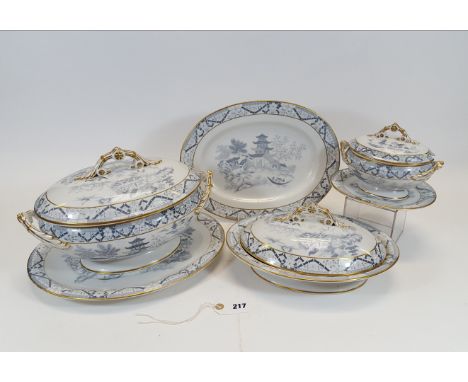 A VICTORIAN EIGHTY-TWO PIECE GRAINGERS WORCESTER PORCELAIN DINNER SERVICE, Chinoiserie pattern with bamboo and foliate border