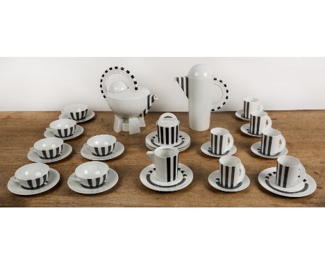 Mario Bellini (b.1935) for Rosenthal ceramics 'Cupola Strada', dinner, tea and coffee service, comprising: six dinner plates,