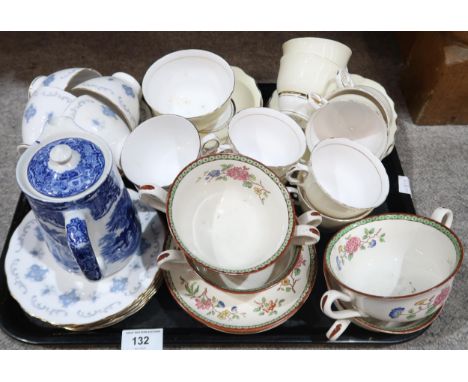 Copeland Spode soup coupes and saucers, and assorted teawares Condition Report:No condition report available.