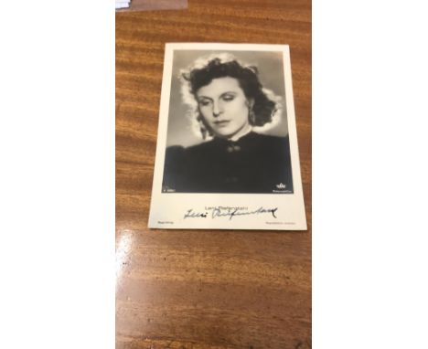 Leni Riefenstahl actress signed vintage&nbsp; 6 x 4 inch b/w photo. Condition 8/10.