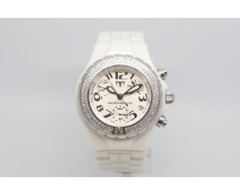 Techno-Marine ceramic dress watch, diamond set bezel, white ceramic case and bracelet