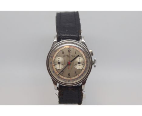Gentlemen's Military Lemania chronograph stainless steel, circa 1940s, single button, original two tone dial with three outer