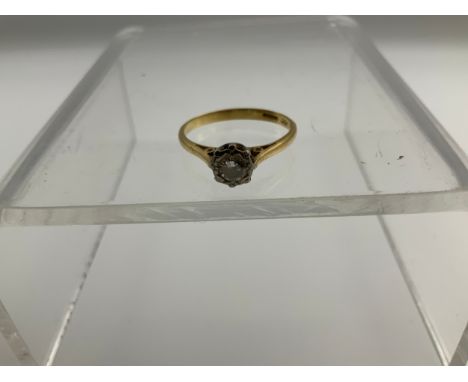 18ct Gold Diamond Ring - Size P - 2.4g 