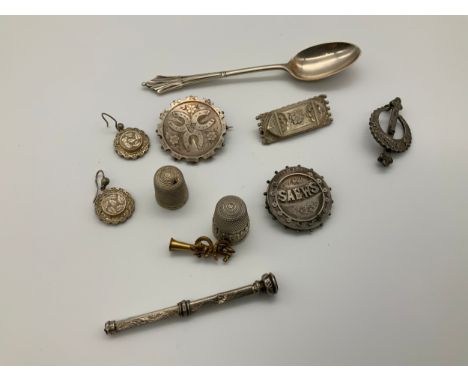 Silver Jewellery, Teaspoon, Pencil and 9ct Gold Hunting Brooch - Total Weight 50g