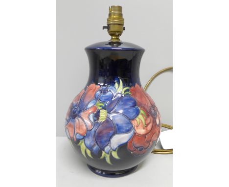 A Moorcroft table lamp base, 25.5cm&nbsp;