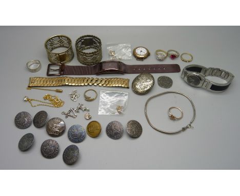 Assorted jewellery and watches, etc., including a Pandora ring and Swatch watch 