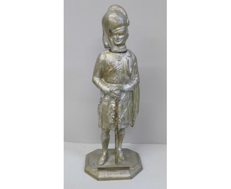 A Scots Guards figural table lighter, 23cm 