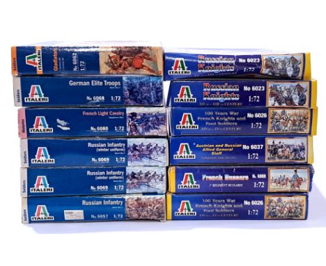 Italeri, a mixed boxed group of 1/72 scale Soldiers and accessories. Not checked for completeness or correctness, there is a 