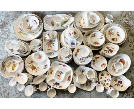 Les Dennis Collection - Large collection of Royal Worcester Evesham pattern tableware incl large dishes, teapot, plates, bowl