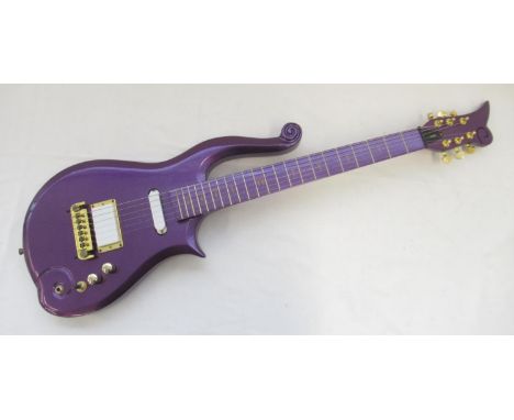 Cloud Purple Rain custom replica guitar, in metal travel guitar carry case