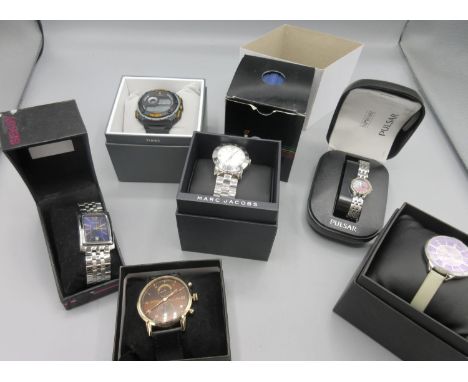 Timex Expedition TW4B24200 LCD multifunction wristwatch, D54.8mm; six other quartz wristwatches Ice watch; Pulsar; Kenneth Co