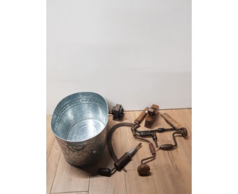GALVANISED BUCKET CONTAINING OLD TOOLS