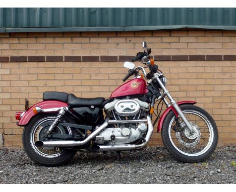 - Totally original bike
- Rare Hugger model
- 883cc Evo engine
- Same owner for 15 years
- Great value Harley