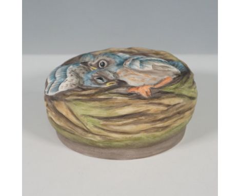 Boehm porcelain figurine titled Baby Buntings, depicting a charming nest filled with three intricately sculpted and hand-pain