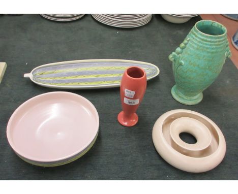 Collection of pottery to include Clarice Cliff and Poole etc 