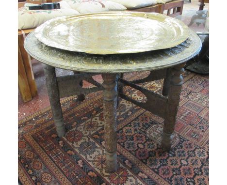 Indian tripod top table with spare top 