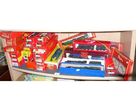 Six boxed Hornby locomotives and large quantity of boxed carriages and rolling stock, etc