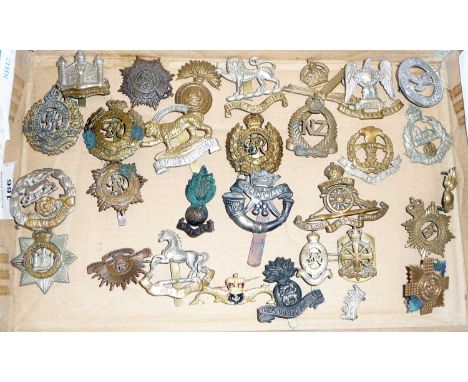 Collection of British army cap badges 