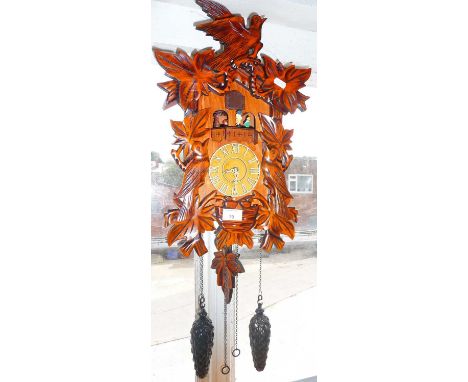 Large Cuckoo clock (battery operated) 