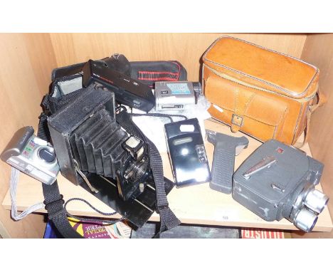 Vintage Mansfield Holiday II camera with case, and Ernemann ¼ plate folding camera and four others 