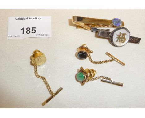14ct gold and Jade stud or pin, Hong Kong Silver and Mother of Pearl tie clip with other Gents jewellery.Gold stud without ba