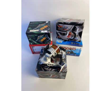 5 Boxed various fishing reels; Silk line 70fd spinning reels &amp; ocean master fishing reel 
