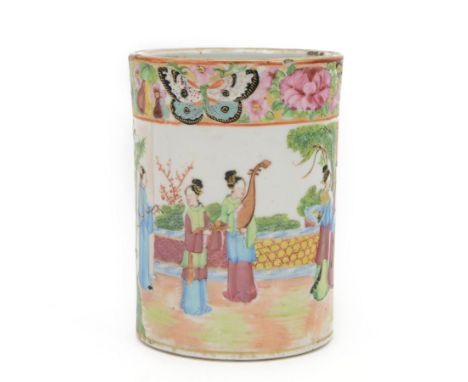 19th century Chinese Canton famille rose brush pot, of cylindrical form decorated with a vignette of bijin and attendants in 
