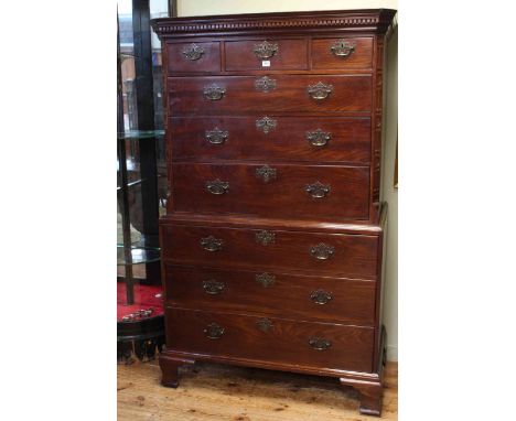 Georgian mahogany chest on chest, the top with three short and three long drawers and canted corners above a base of three lo