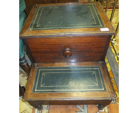 A set of 19th Century mahogany commode/bed steps