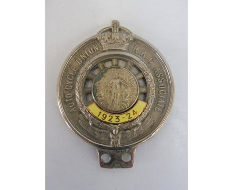 An Auto-Cycle Union R.A.C. Associate badge with enamel date of 1923-24, stamped 90959, marked B'Ham Medal Co, Birmingham.