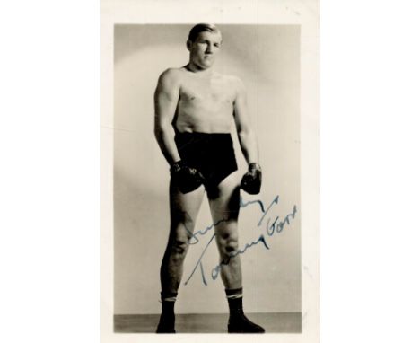 Tommy Farr signed 6x4 inch vintage black and white photo. Thomas George Farr (12 March 1913 - 1 March 1986) was a Welsh boxer