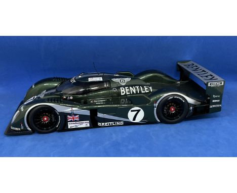 Bentley Speed 8 scale model car. 1:18scale. In original box. UNSIGNED. Good condition. All autographs come with a Certificate