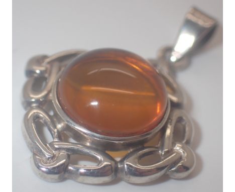 925 silver amber set pendant