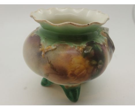 Royal Worcester four footed Hadleys Roses vase, H: 10 cm