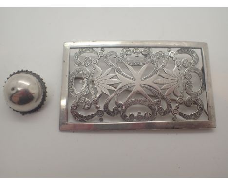 Two silver brooches unmarked (these have been tested)