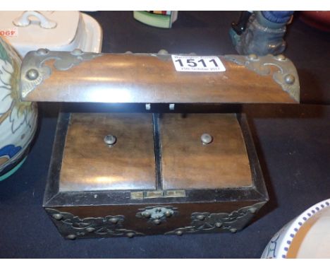 Two section Victorian tea caddy in mahogany and brass
