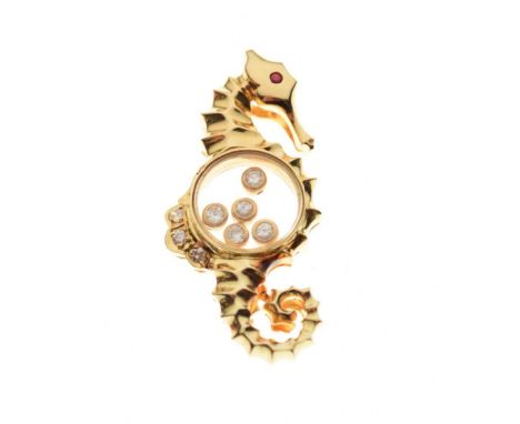 Yellow metal seahorse pendant, the body set with 'floating' diamonds, and ruby eye, stamped 'K18', 3cm long approx, 6.5g gros
