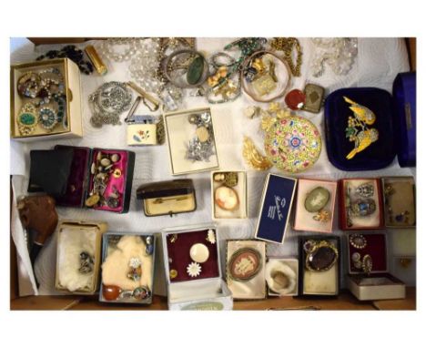 Extensive collection of costume jewellery and watches, to include a 9ct (metal core) snap bangle, Wedgwood brooch, collar stu