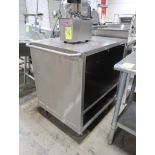 stainless demo cart w/ space for pull-out cutting board