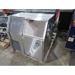 Hoshizaki ice maker w/ storage