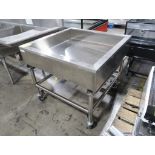 stainless iced product merchandiser, anglable