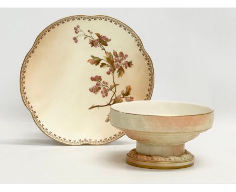 Royal Worcester. A Late 19th Century Locke &amp; Co Worcester Potpourri bowl15.5x8.5cm. Together with a Late 19th Century Roy