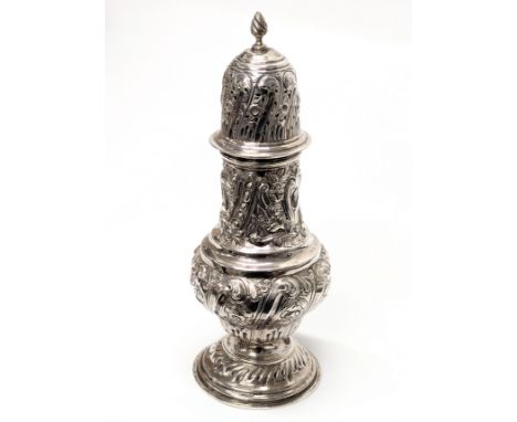 A large Early 20th Century Victorian ornate silver sugar shaker by George Nathan &amp; Ridley Hayes. Chester, 1901. 178g
