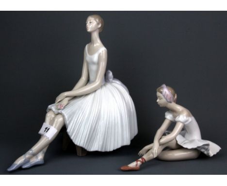 Two Lladro porcelain figures of ballet dancers, tallest H. 25cm.