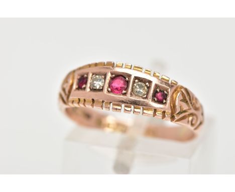 AN EARLY 20TH CENTURY 9CT GOLD FIVE STONE RING, designed with a row of three circular cut red paste interspaced with two sing