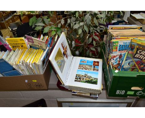 A BOX OF APPROXIMATELY 100 MARVEL COMICS AND MAGAZINES, to include Captain Britain No3, issues from The Complete Fantastic Fo