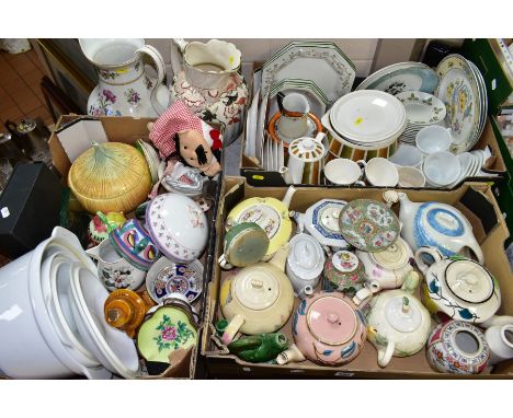 THREE BOXES AND LOOSE CERAMICS ETC,  comprising an Art Deco  T-Flo teapot, small chips to spout, Woos ware 'Alva' teapot, Chi