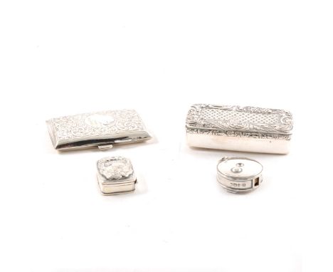 Four silver items, to include a Scottish silver snuff box, repousse chased lid, Edinburgh 1828, 2 x 8.3cm, cigarette case by 